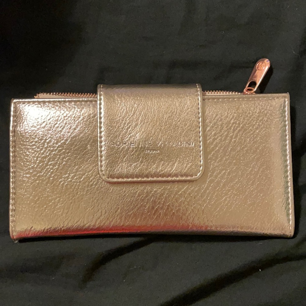 VTG Adrienne Vittadini wallet